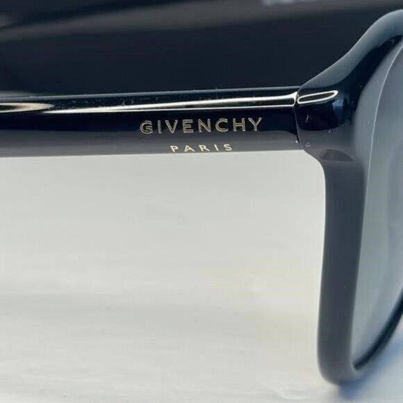 New Authentic GIVENCHY Black /Grey /Gold Acetate Frame Sunglasses -GV7198S - Picture 13 of 13